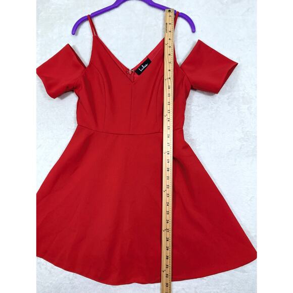 Lulu's Cold Shoulder Red Skater Dress Size Medium - Picture 10 of 14